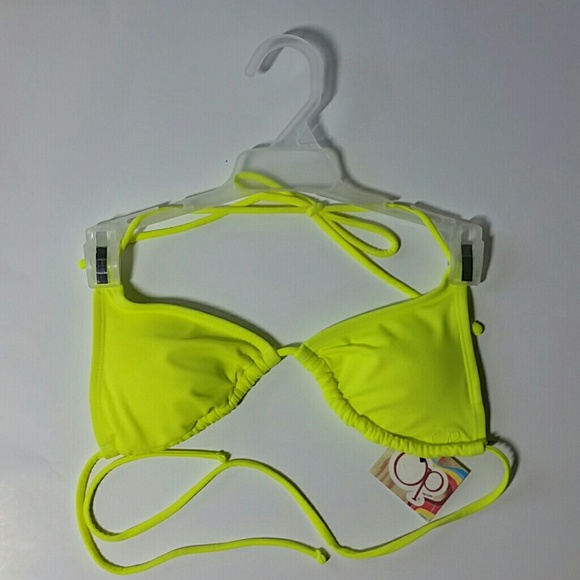 CUTE, BRIGHT YELLOW TRIANGLE STRING BIKINI TOP NWT - Picture 3 of 7